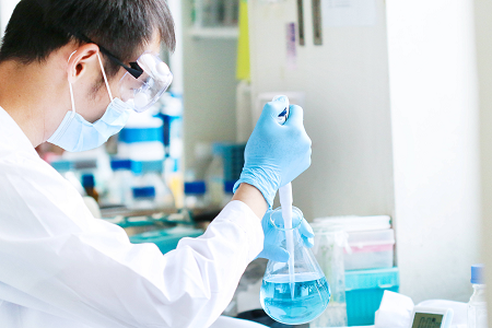 Sürətli Malyariya Diaqnozu Qlobal Səyahət və Klinik Skrininqi Dəstəkləyir